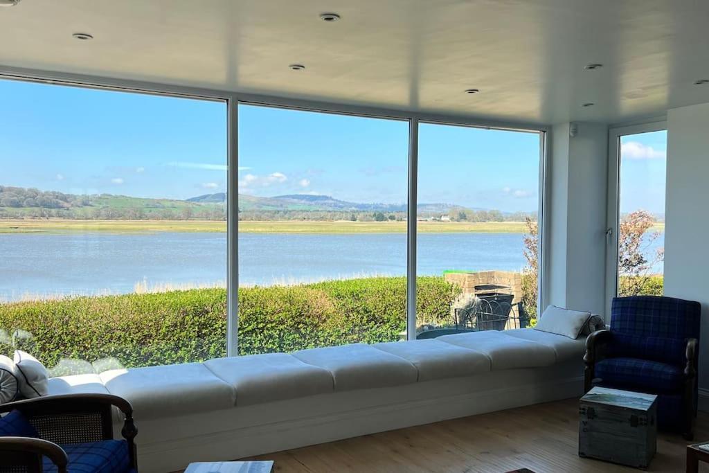 Shorepark - Waterfront Cottage With Stunning Views 덤프리스 외부 사진