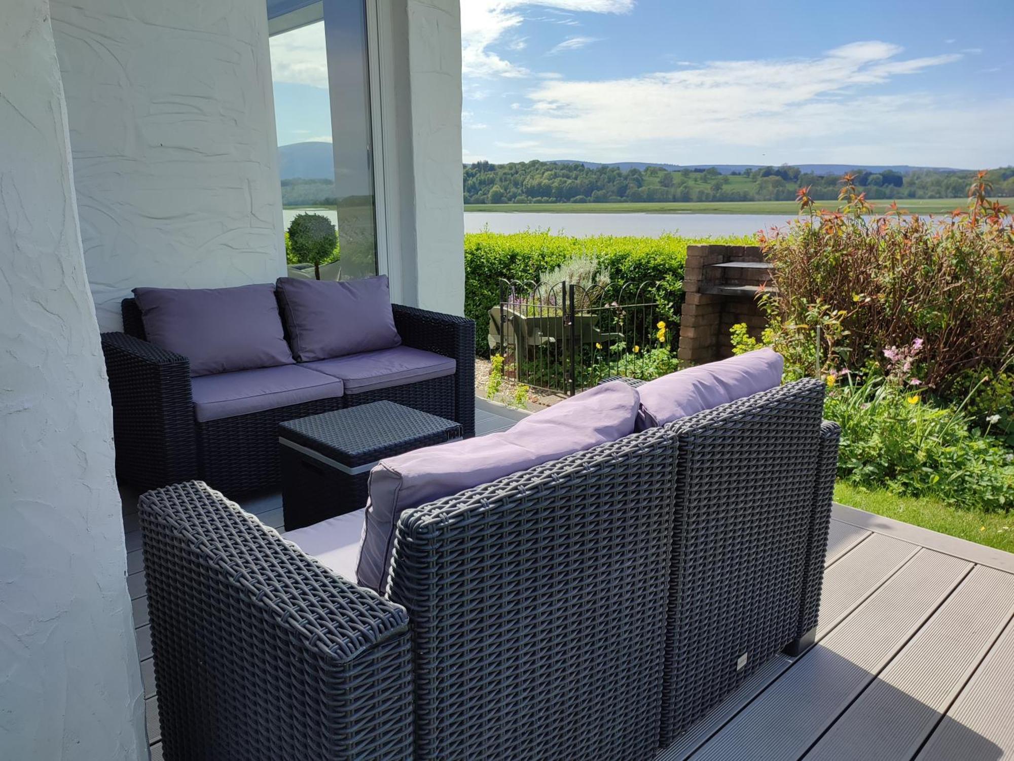 Shorepark - Waterfront Cottage With Stunning Views 덤프리스 외부 사진